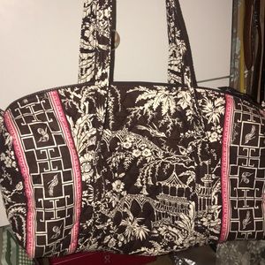Vera Bradley duffel bag